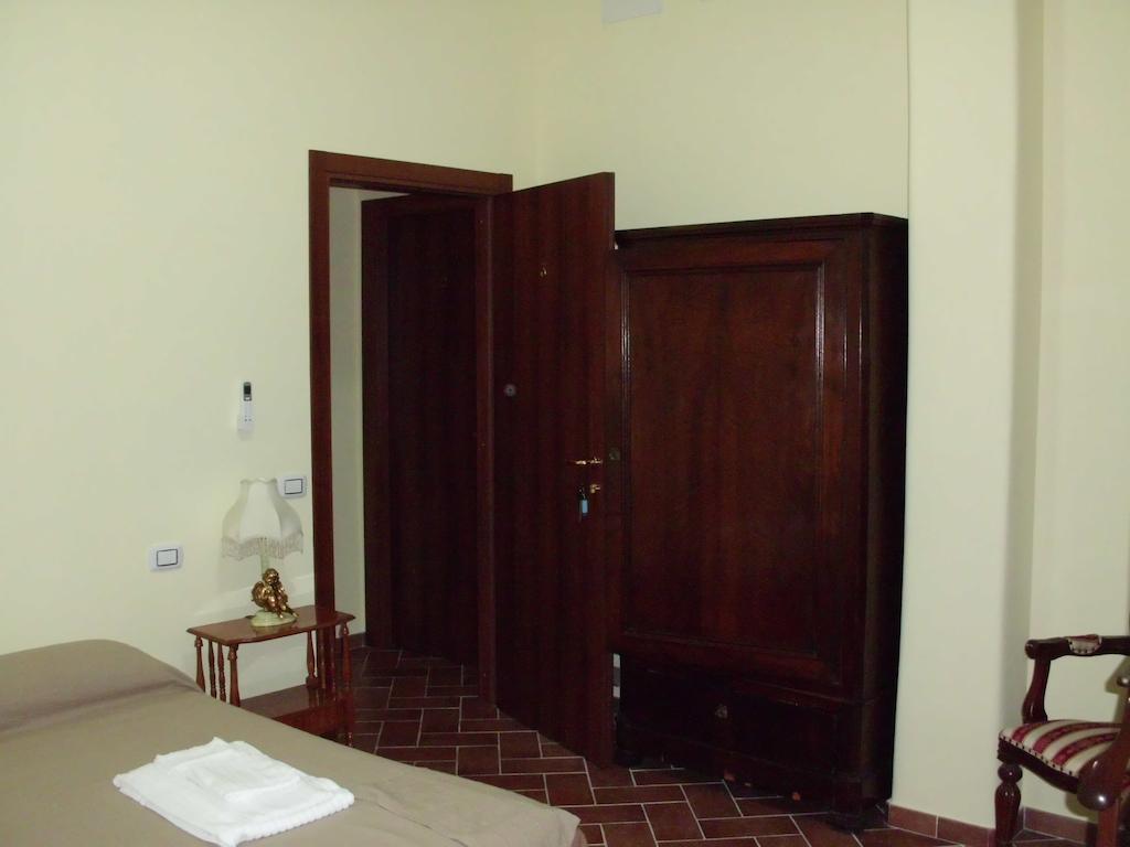 Bed and Breakfast Ermes Relais Rzym Pokój zdjęcie